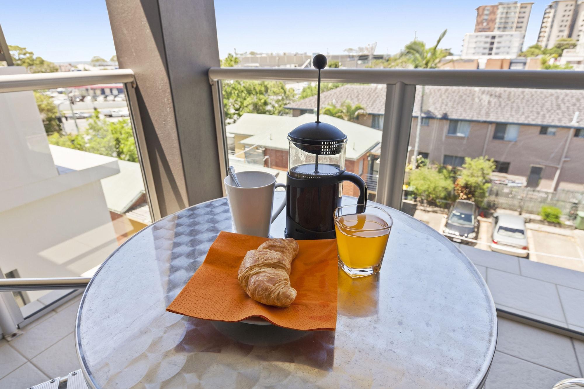 La Vida On Anzac Aparthotel Redcliffe Kültér fotó