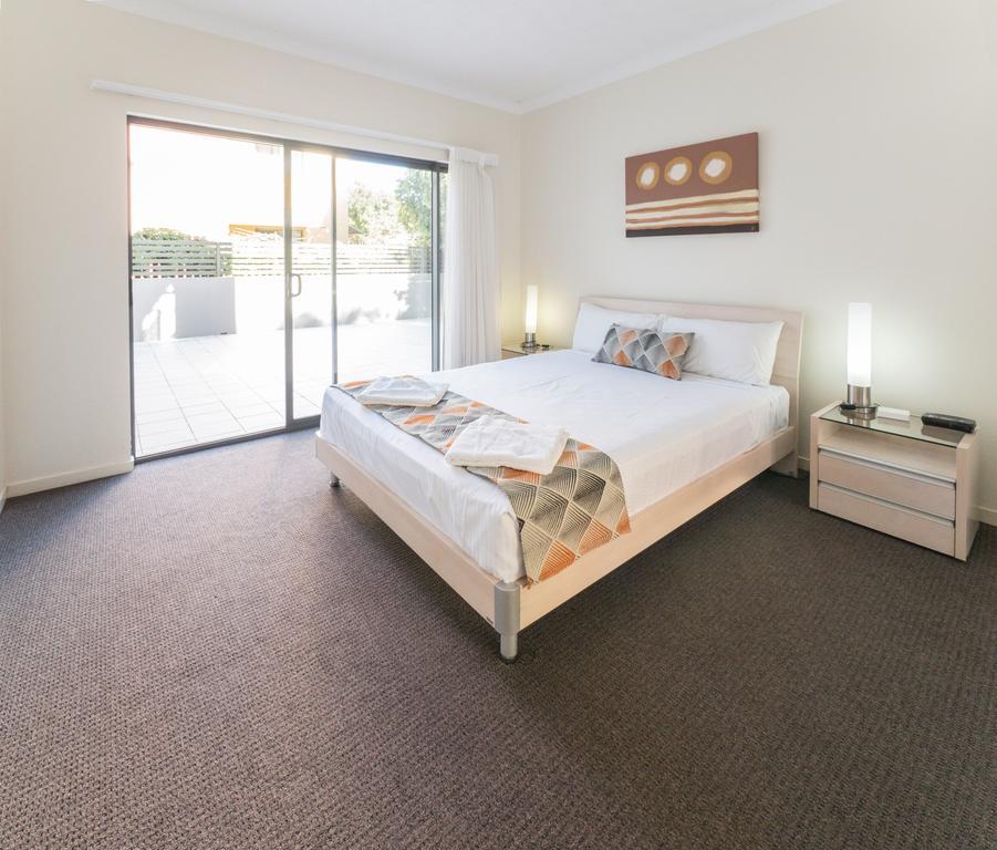 La Vida On Anzac Aparthotel Redcliffe Kültér fotó